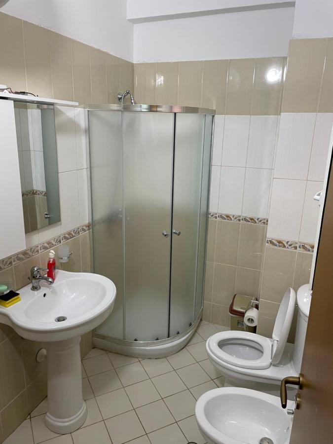 Family Suite Residence Вльора Екстер'єр фото
