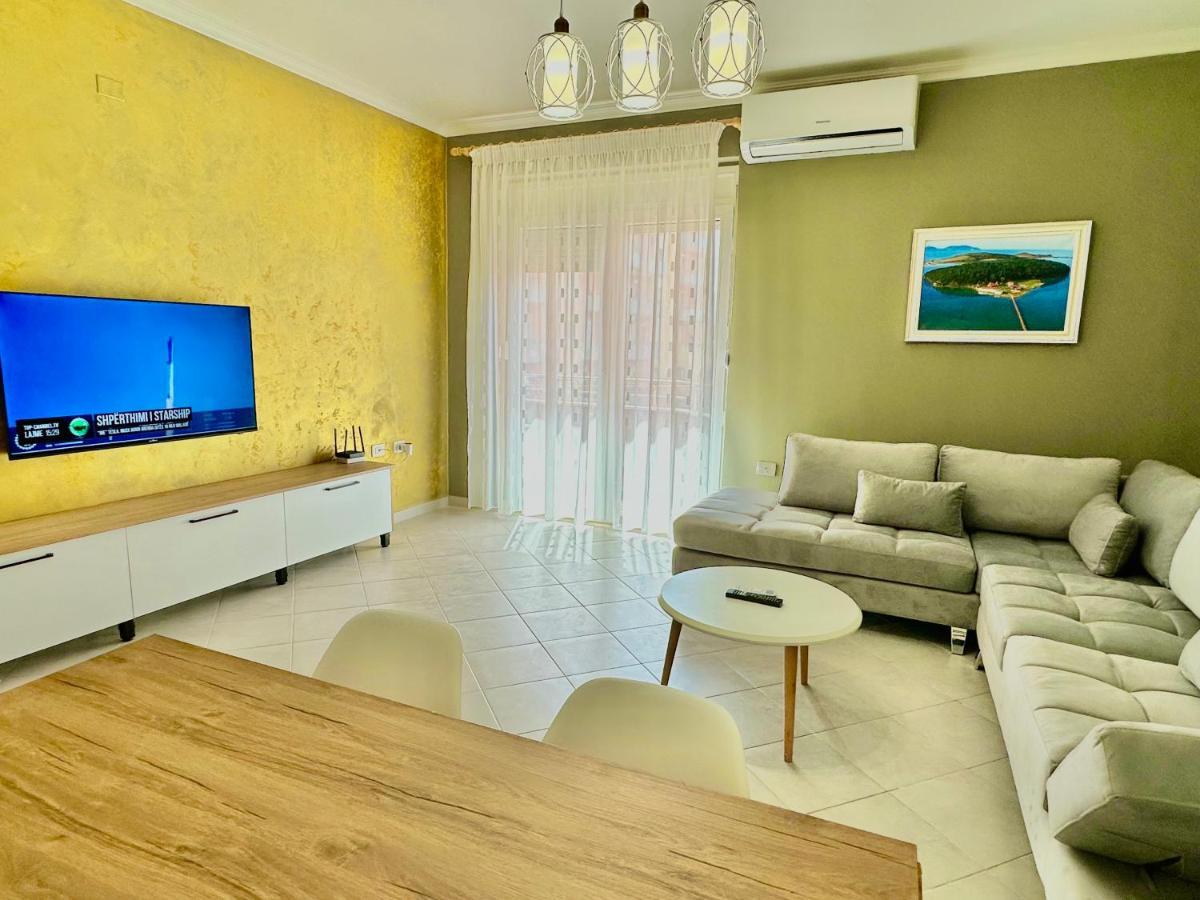 Family Suite Residence Вльора Екстер'єр фото